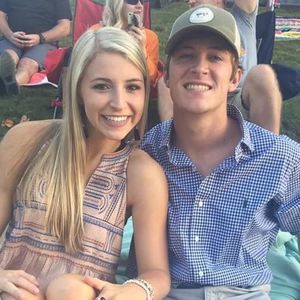 Meet your Posher, Layne